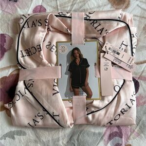 NWT Victoria's Secret Satin Short Pajama Set